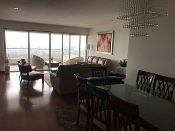 VENDO LINDO DPTO. EN CERROS DE CAMACHO