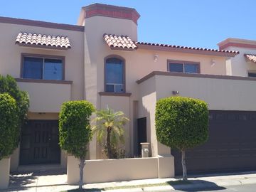 remato casa en privada alborada en vale del lago hermosillo sonora
