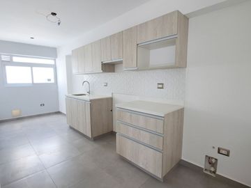 SE VENDE DEPARTAMENTO EN SANTIAGO DE SURCO