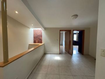 Venta de casa con ampIiacion en metepec frente colegio Argos