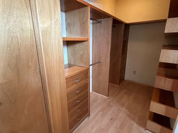 Venta de casa con ampIiacion en metepec frente colegio Argos