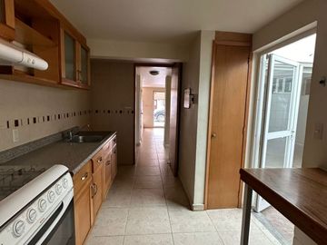 Venta de casa con ampIiacion en metepec frente colegio Argos