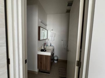 Departamento en Venta en Zona Tec (Torre Micropolis) en Monterrey, Nl.