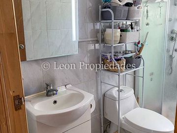 Leon Propiedades vende casa en Sector La Aurora, Curacaví.