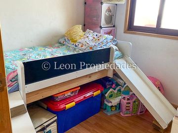 Leon Propiedades vende casa en Sector La Aurora, Curacaví.