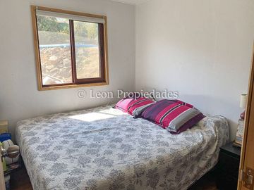Leon Propiedades vende casa en Sector La Aurora, Curacaví.