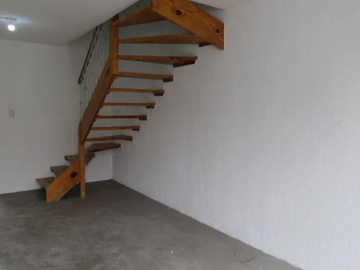 CASA EN VENTA EN URBI VILLA DEL CAMPO-TECAMAC
