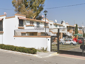 CASA EN VENTA EN URBI VILLA DEL CAMPO-TECAMAC