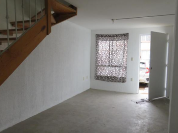 CASA EN VENTA EN URBI VILLA DEL CAMPO-TECAMAC