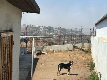 Venta de Casa en Fraccionamiento Lomas del Mirador, 4 Recámaras, Tijuana.