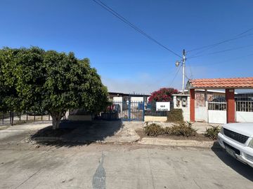 Venta de Casa en Fraccionamiento Lomas del Mirador, 4 Recámaras, Tijuana.