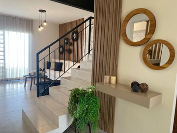 CASA EN VENTA EN VIÑEDOS