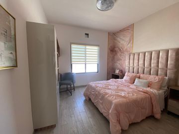 CASA EN VENTA EN VIÑEDOS