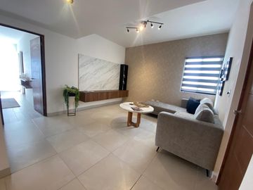 CASA EN VENTA EN VIÑEDOS