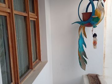 Urb. El Recreo Casa de 309.48m2 ideal para Clínica o Empresa