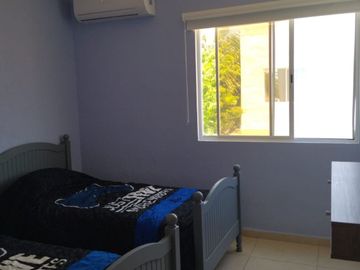 Casa en venta amueblada,en los Olivos 3,  Playa del Carmen