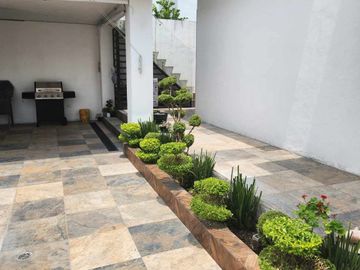HERMOSA CASA EN VENTA EN CUMBRES ANTARES DOBLE TERRENO