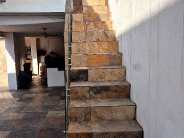 HERMOSA CASA EN VENTA EN CUMBRES ANTARES DOBLE TERRENO