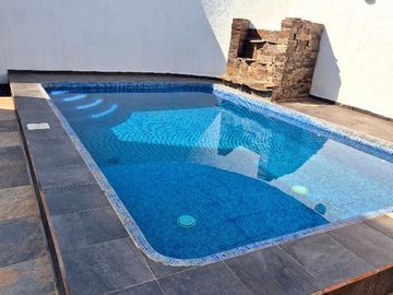 HERMOSA CASA EN VENTA EN CUMBRES ANTARES DOBLE TERRENO