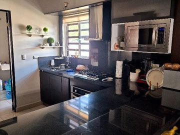HERMOSA CASA EN VENTA EN CUMBRES ANTARES DOBLE TERRENO