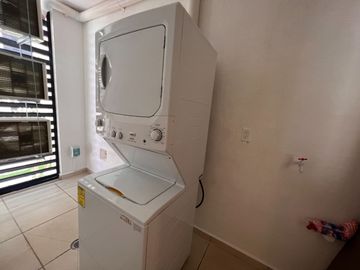 Departamento en Renta de Largo Plazo en Puerto Morelos Town | 2 Recámaras | Selva Escondida 2