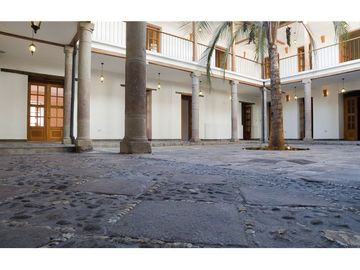 Casa de Venta 1400M2 Centro Historico 1 Parqueadero