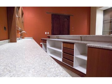 Casa de Venta 1400M2 Centro Historico 1 Parqueadero