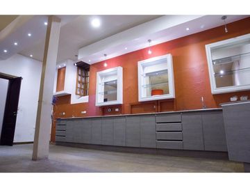 Casa de Venta 1400M2 Centro Historico 1 Parqueadero