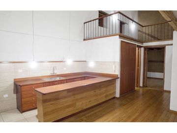 Casa de Venta 1400M2 Centro Historico 1 Parqueadero