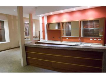 Casa de Venta 1400M2 Centro Historico 1 Parqueadero
