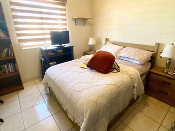 Casa en venta en Fraccionamiento Los Portales al poniente de Hermosillo