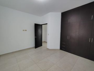 VENTA CASA EN CASTELLO JURIQUILLA SANTA FE QUERÉTARO