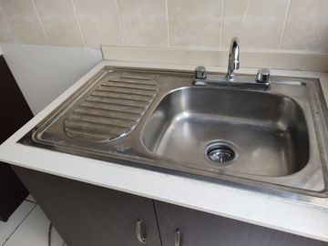 CASA EN CONDOMINIO CON VIGILANCIA Y ALBERCA CERCA HOME DEPOT Y WALMART 3 RECÁMARAS