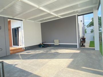 Fully furnished 3 Bedrooms for sale in 9 Morakot