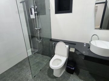 Fully furnished 3 Bedrooms for sale in 9 Morakot
