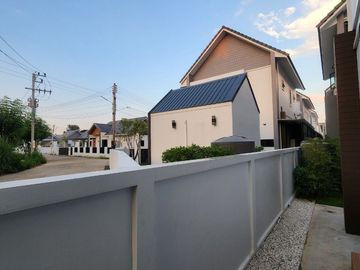 Fully furnished 3 Bedrooms for sale in 9 Morakot