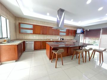 RESIDENCIA EN VENTA LOMAS DE ANGELOPOLIS 1, CLUSTER 999 PUEBLA