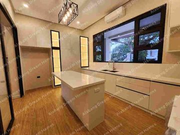 Brand New House and Lot For Sale in Ayala Alabang Village, Muntinlupa City