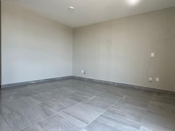 Estrena Residencia en venta Fracc.Valle de Juriquilla 3 recàmaras cuarto de servicio amenidades vigilancia MM-QHO6574853
