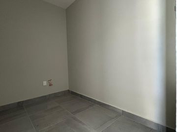 Estrena Residencia en venta Fracc.Valle de Juriquilla 3 recàmaras cuarto de servicio amenidades vigilancia MM-QHO6574853