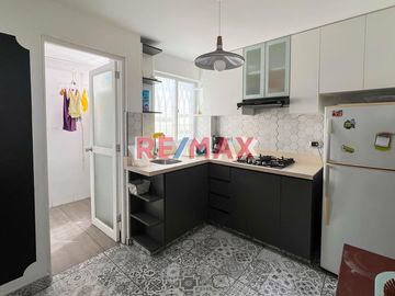 Departamento En Alquiler Con Cochera Incluida
