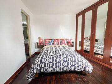 Departamento En Alquiler Con Cochera Incluida
