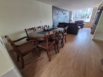 CASA EN VENTA MITAD DEL MUNDO 206M2 $74.900