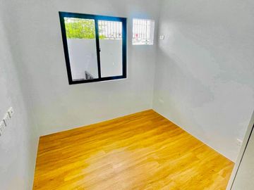 PILAR DAO ST. 8.9M TRIPLEX
