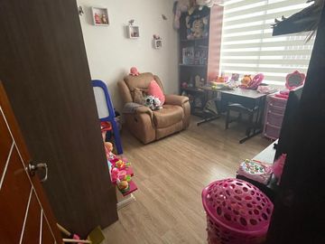 EN VENTA, CÓMODO DEPARTAMENTO DUPLEX.  SECTOR TOTORACOCHA!!!