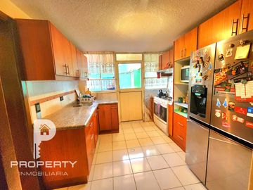 Sangolquí Casa 3 dormitorios 1 estudio 2 parqueaderos dentro de conjunto precio negociable