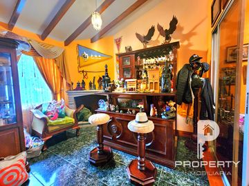 Sangolquí Casa 3 dormitorios 1 estudio 2 parqueaderos dentro de conjunto precio negociable