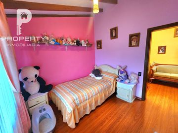 Sangolquí Casa 3 dormitorios 1 estudio 2 parqueaderos dentro de conjunto precio negociable