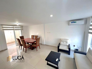 Casa 3 dormitorios de oportunidad en venta, urbanización privada sector Vía Circunvalación Manta