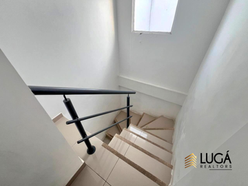 Casa 3 dormitorios de oportunidad en venta, urbanización privada sector Vía Circunvalación Manta